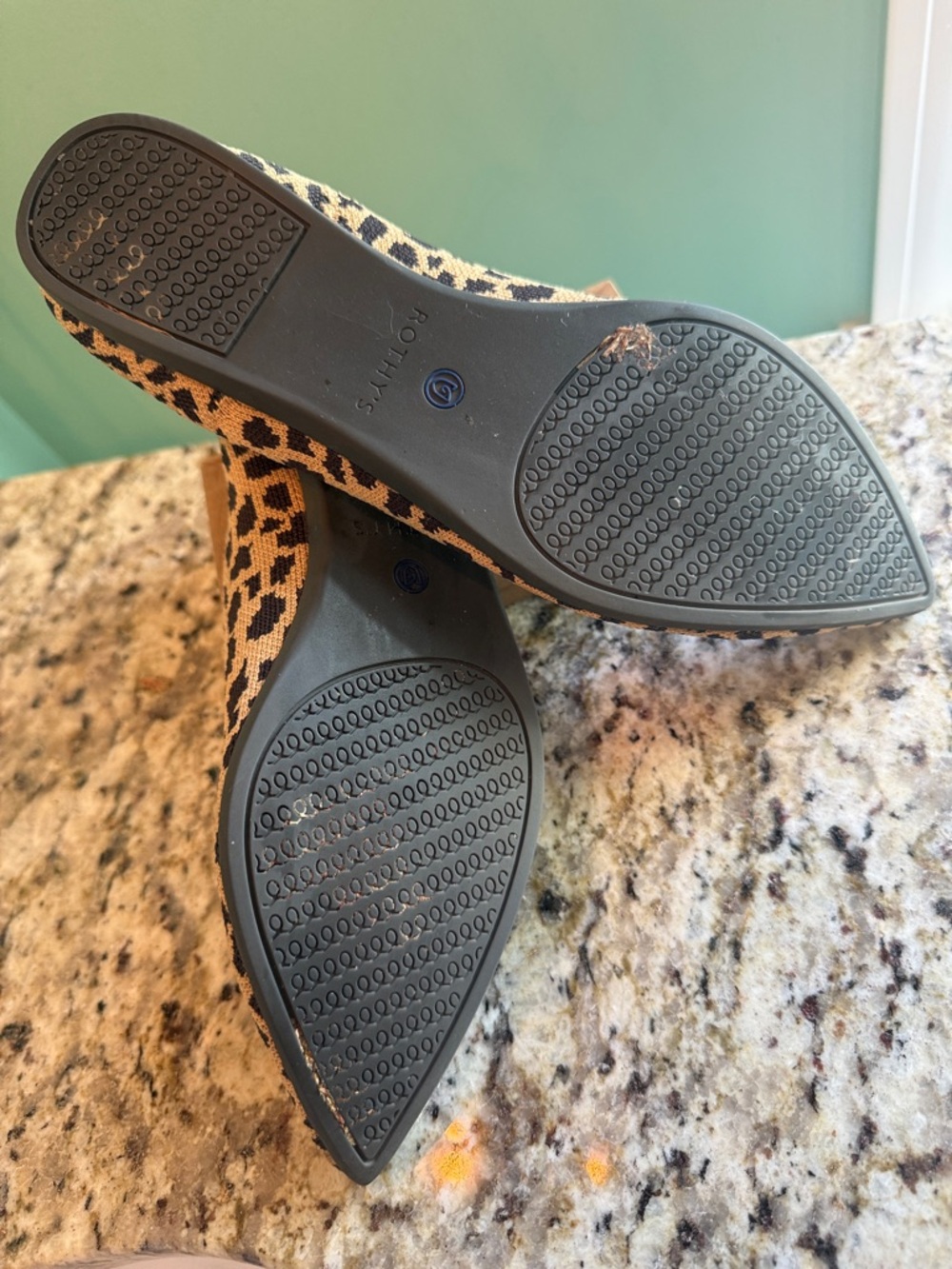 Rothy’s The Point Flats Leopard Print Women’s Size 8 Almond Black Blue Trim - Picture 5 of 6